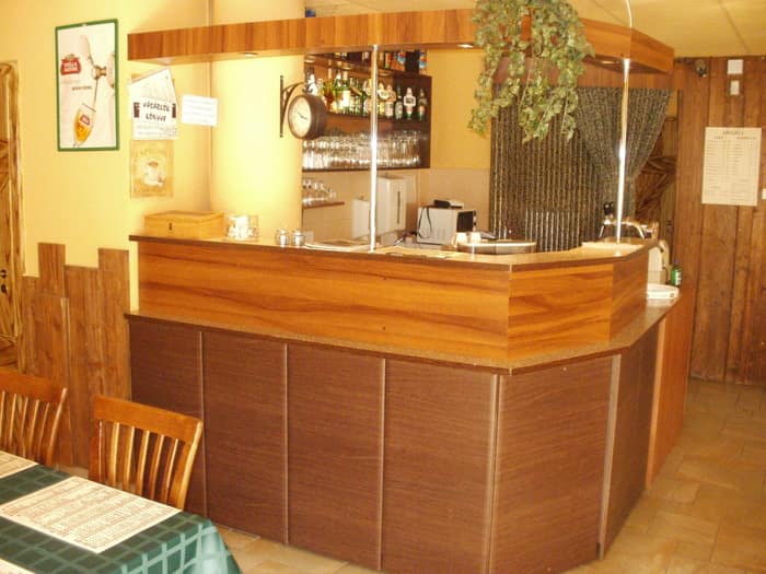Az Itália Pizzéria éttermének belső része